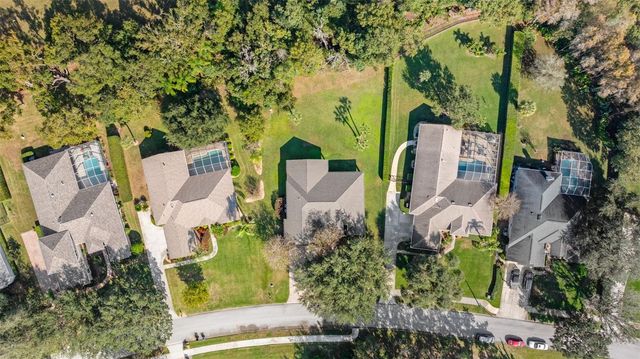 1452 KENSINGTON WOODS DRIVE, Lutz, FL 33549