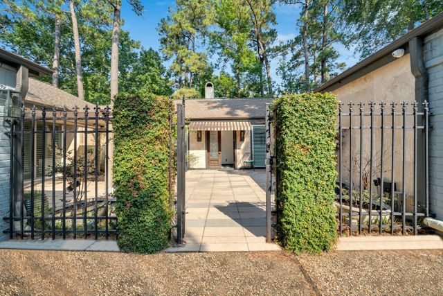 3102 Breezy Pines Court, Kingwood, TX 77339