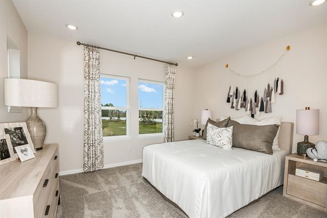 597 SE Ranch Oak Circle, Port St. Lucie, FL 34984