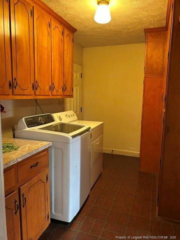 504 W 30th Street, Lumberton, NC 28358