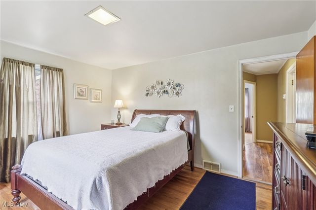 21763 Hillsdale Avenue, Fairview Park, OH 44126