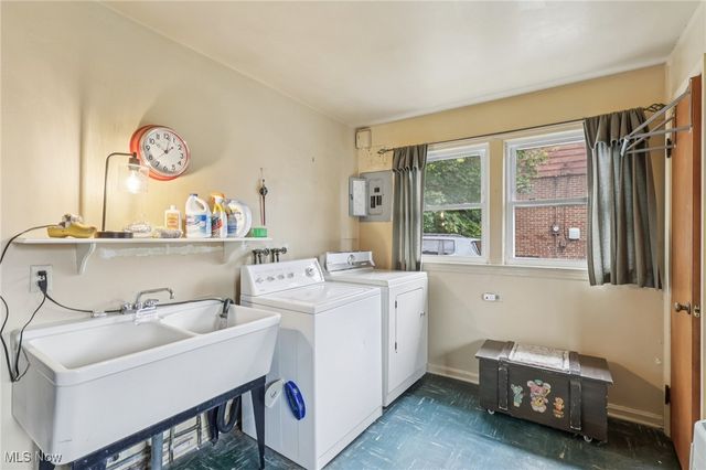 21763 Hillsdale Avenue, Fairview Park, OH 44126