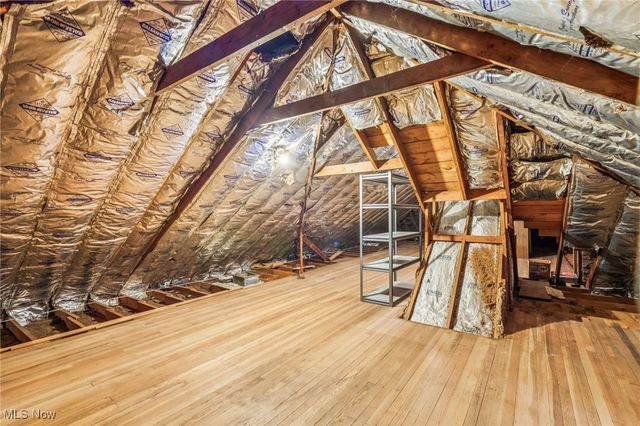 21763 Hillsdale Avenue, Fairview Park, OH 44126