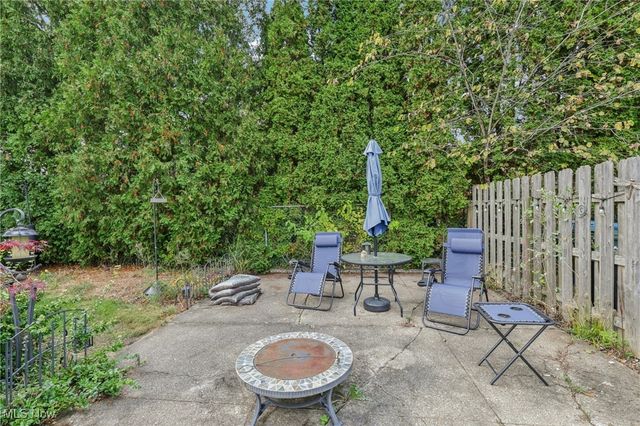 21763 Hillsdale Avenue, Fairview Park, OH 44126