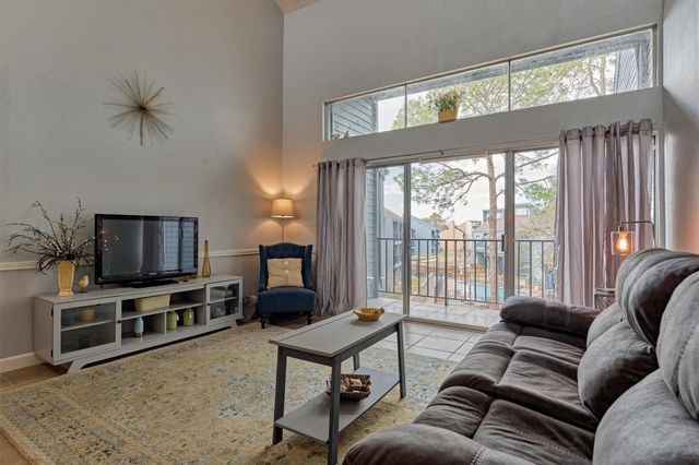 12500 Melville Drive 320B, Montgomery, TX 77356