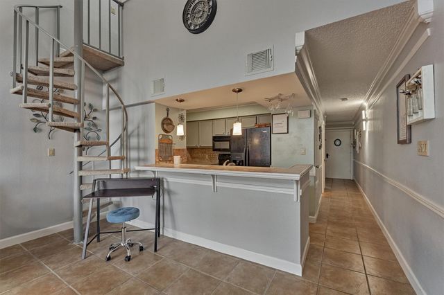 12500 Melville Drive 320B, Montgomery, TX 77356