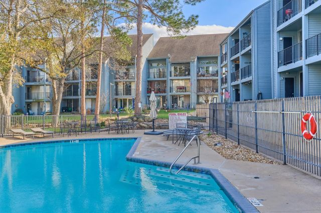 12500 Melville Drive 320B, Montgomery, TX 77356