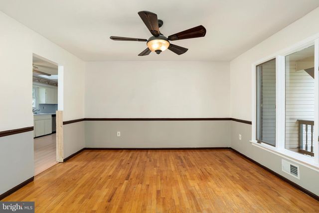 22 TERRAPIN LA, Hamilton, NJ 08619