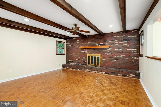 22 TERRAPIN LA, Hamilton, NJ 08619