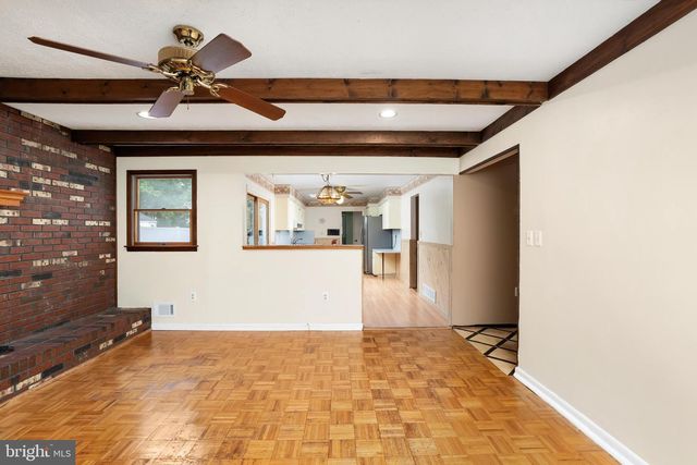 22 TERRAPIN LA, Hamilton, NJ 08619