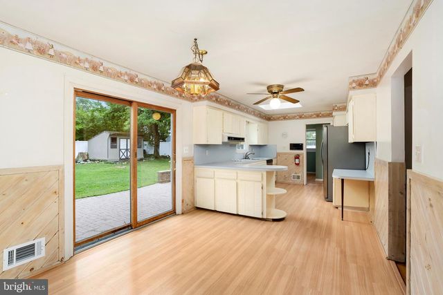 22 TERRAPIN LA, Hamilton, NJ 08619