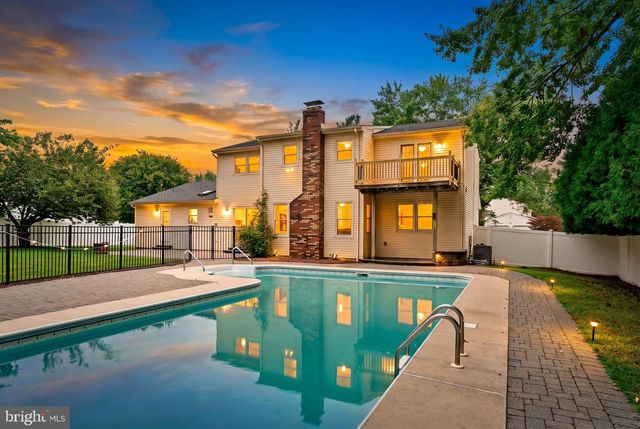 22 TERRAPIN LA, Hamilton, NJ 08619