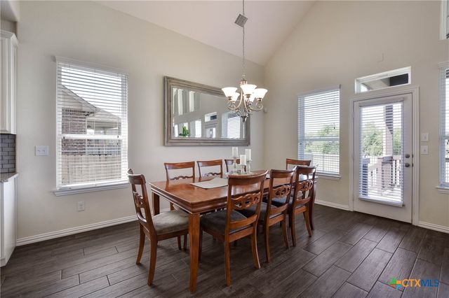 521 Middle Brook Drive, Leander, TX 78641