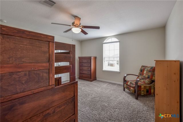 521 Middle Brook Drive, Leander, TX 78641