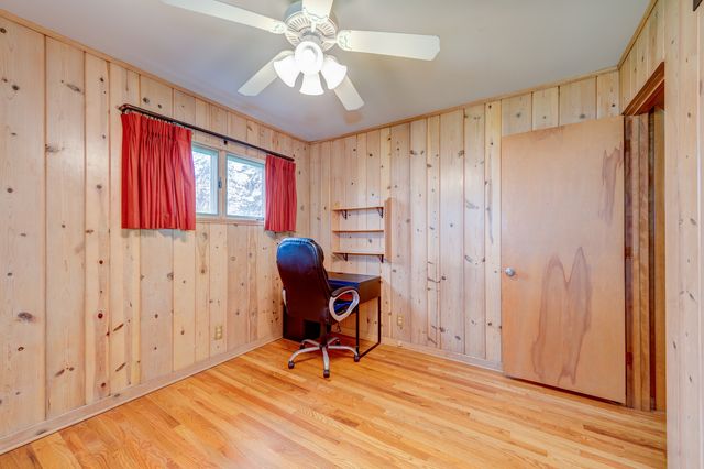 400 Becking Avenue, Woodstock, IL 60098