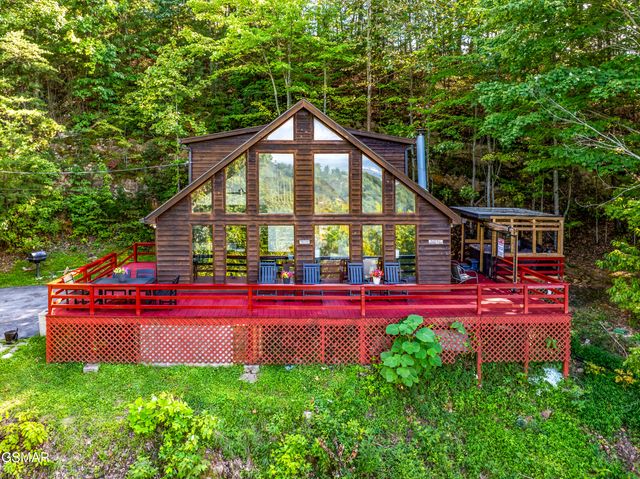 2201 Hideaway Way, Sevierville, TN 37876