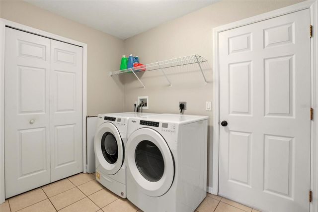 2585 WYOLA AVENUE, North Port, FL 34286