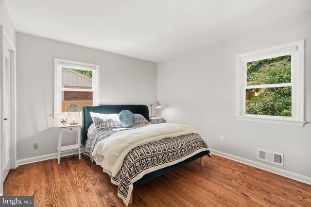 14008 PARKLAND DR, Rockville, MD 20853