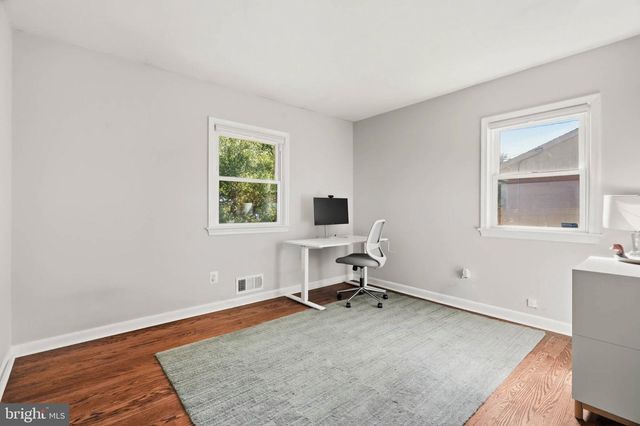 14008 PARKLAND DR, Rockville, MD 20853