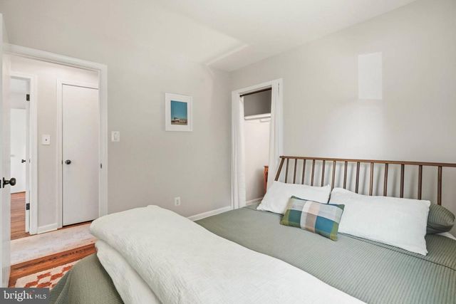 14008 PARKLAND DR, Rockville, MD 20853