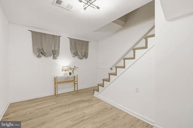 14008 PARKLAND DR, Rockville, MD 20853