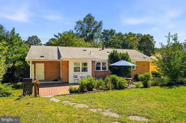 14008 PARKLAND DR, Rockville, MD 20853