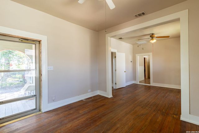 105 Aganier Ave, San Antonio, TX 78212