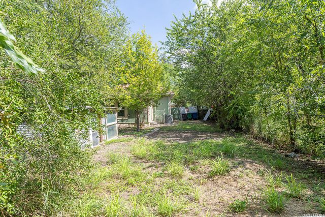 105 Aganier Ave, San Antonio, TX 78212