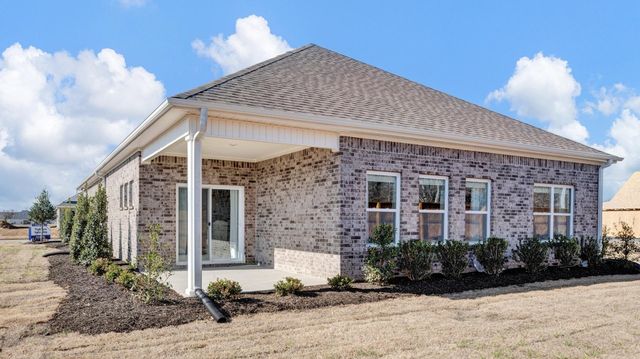 4317 SANDY HOLLOW LN, Millington, TN 38053