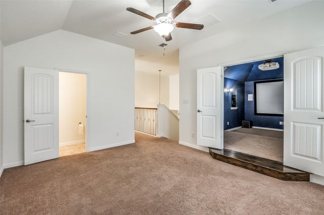 2301 Prairie Glen Street, Lewisville, TX 75056