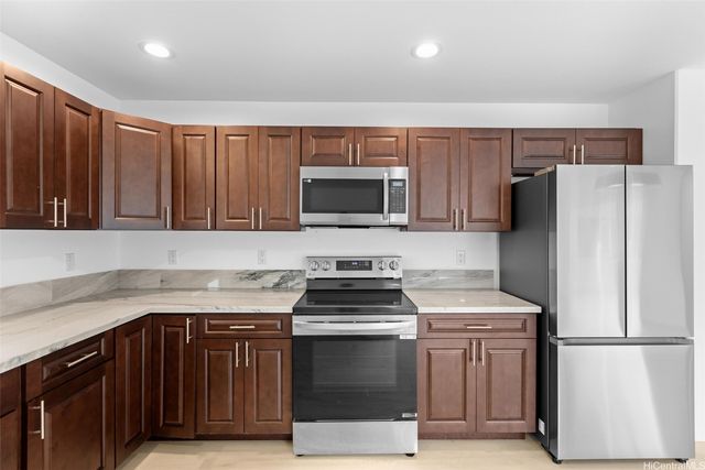 15-1398 13th Avenue, Keaau, HI 96749