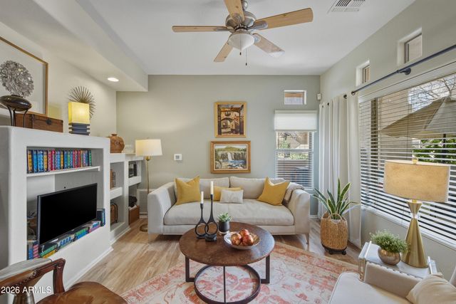 1351 N PLEASANT Drive 1071, Chandler, AZ 85225