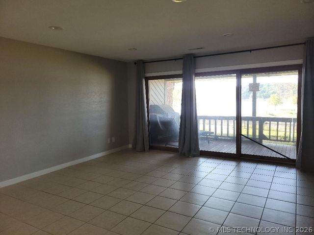 7018 Lakeshore 18, Eufaula, OK 74432