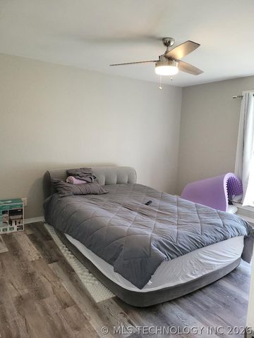 7018 Lakeshore 18, Eufaula, OK 74432