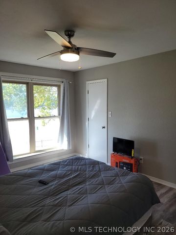 7018 Lakeshore 18, Eufaula, OK 74432