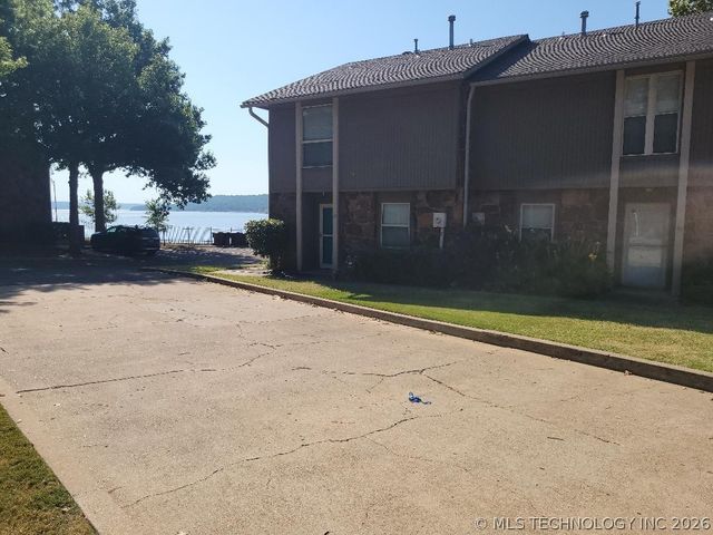 7018 Lakeshore 18, Eufaula, OK 74432