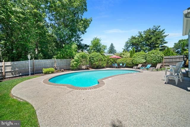 493 S FIR AVENUE, Galloway, NJ 08205