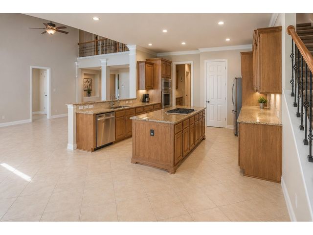 3902 Lake Hawkins Lane, Richmond, TX 77406