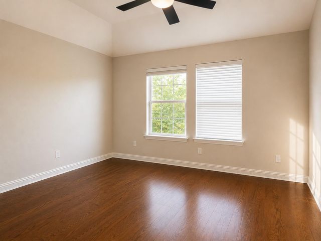 3902 Lake Hawkins Lane, Richmond, TX 77406