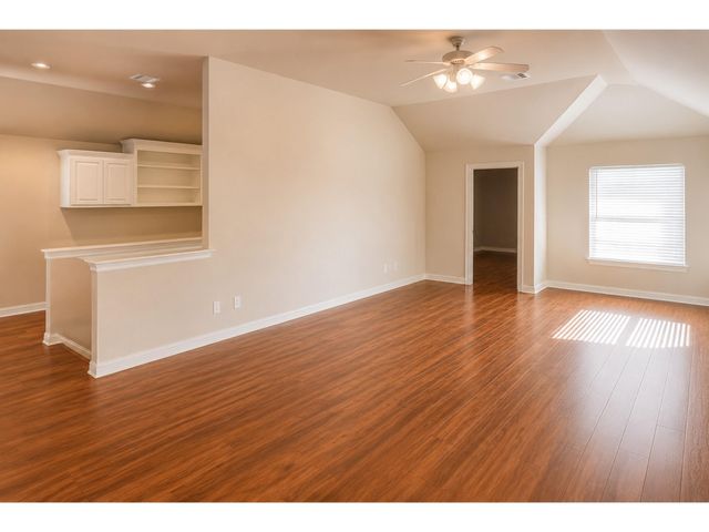 3902 Lake Hawkins Lane, Richmond, TX 77406
