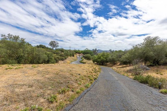 13311 Hillstar ln., Valley Center, CA 92082