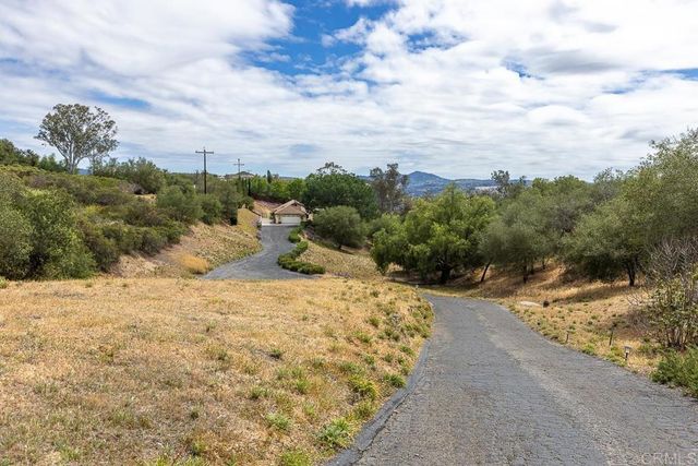 13311 Hillstar ln., Valley Center, CA 92082