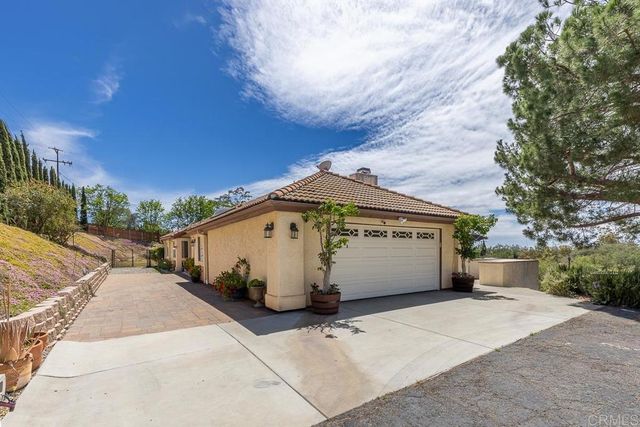 13311 Hillstar ln., Valley Center, CA 92082