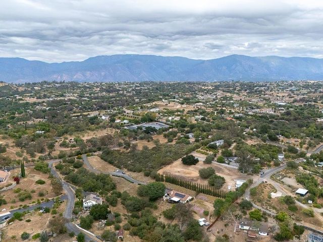 13311 Hillstar ln., Valley Center, CA 92082
