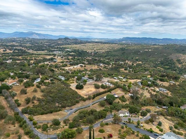 13311 Hillstar ln., Valley Center, CA 92082