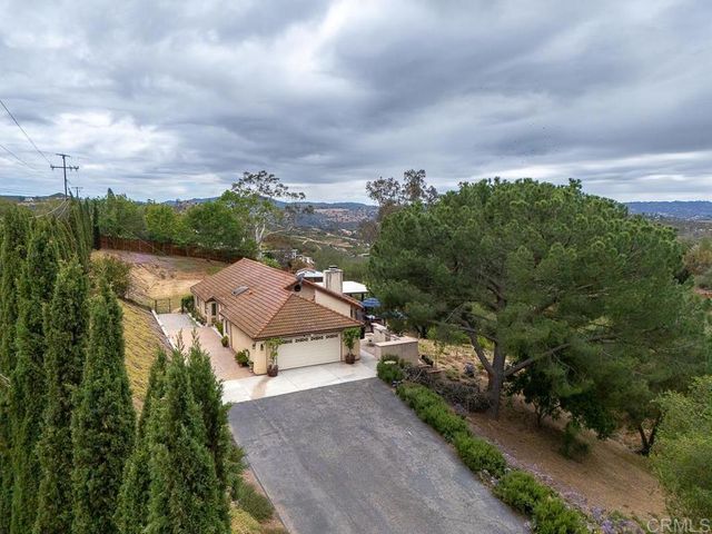 13311 Hillstar ln., Valley Center, CA 92082