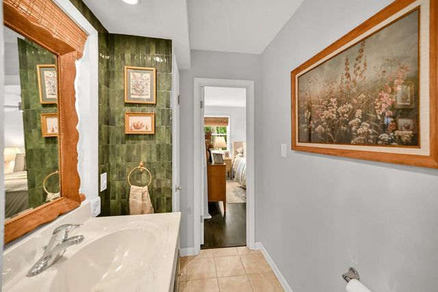 17500 Briar Wood LANE, Brookfield, WI 53045