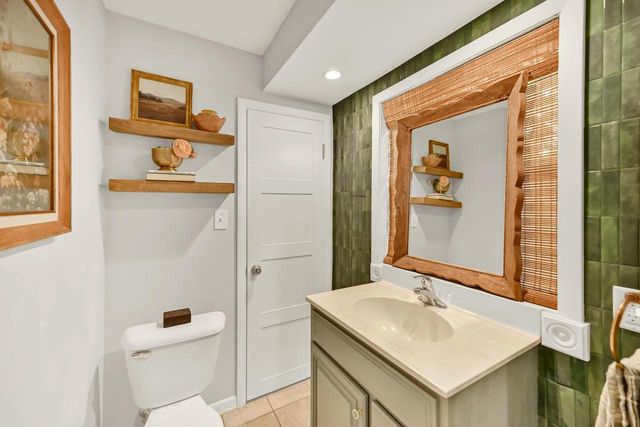 17500 Briar Wood LANE, Brookfield, WI 53045