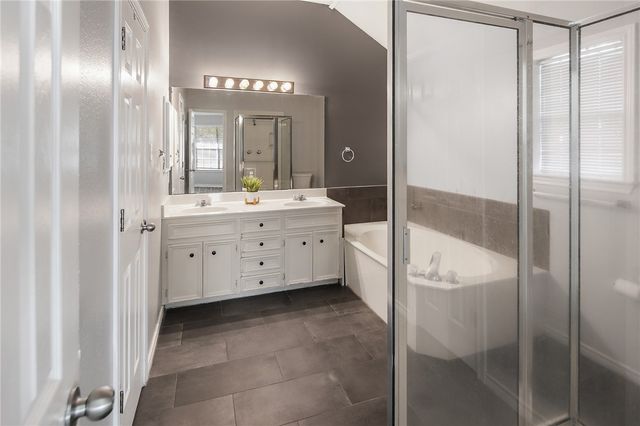 8602 Jade Drive, College Station, TX 77845