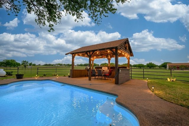 222 Bayne Road, Haslet, TX 76052